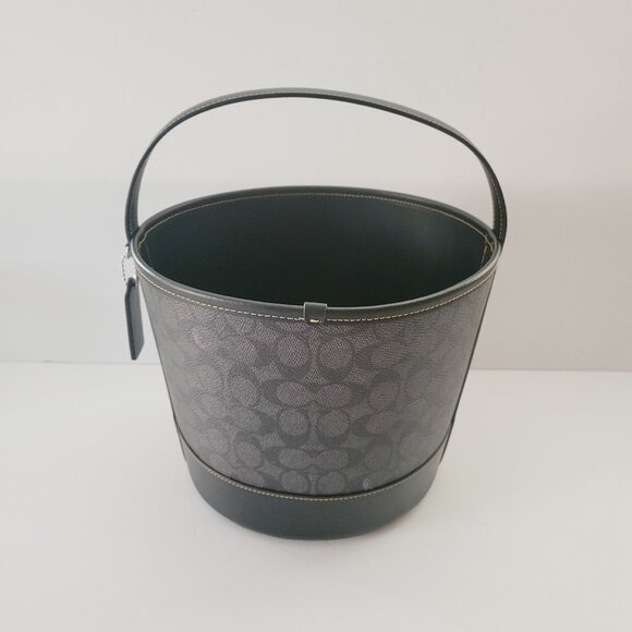 Coach CW536 Halloween Cat Graphic Trick Treat Bucket Bag Tote Charcoal Black - Picture 4 of 7